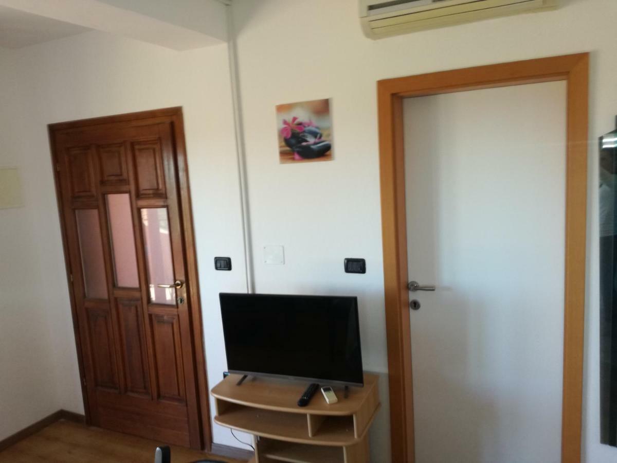 Apartment Rojnic Galizana Ngoại thất bức ảnh