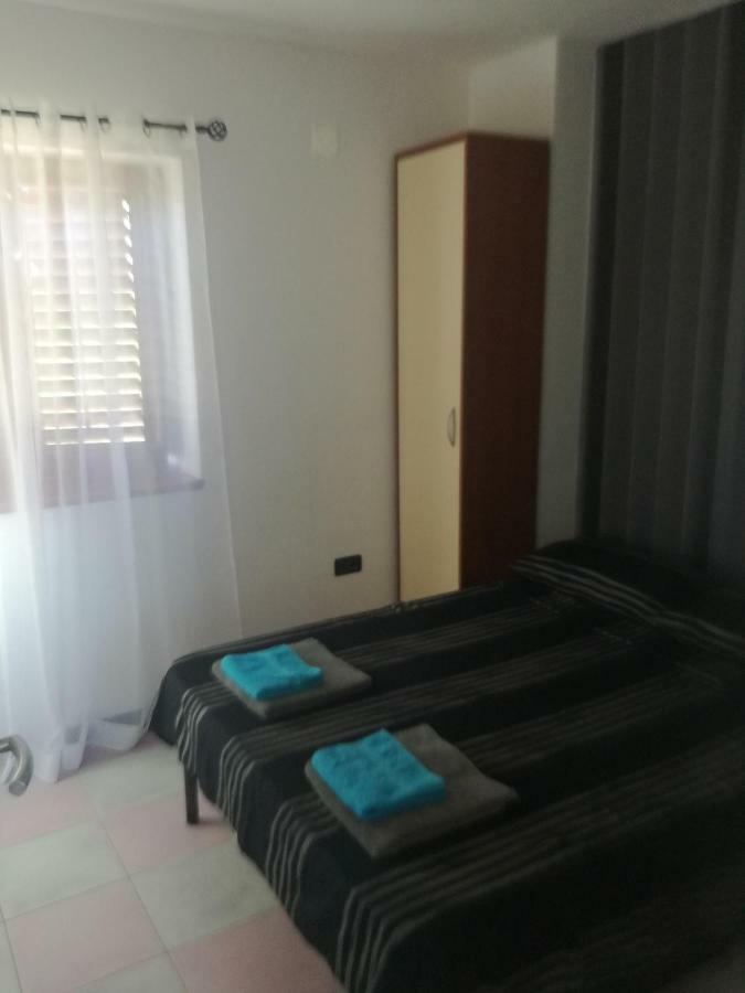 Apartment Rojnic Galizana Ngoại thất bức ảnh